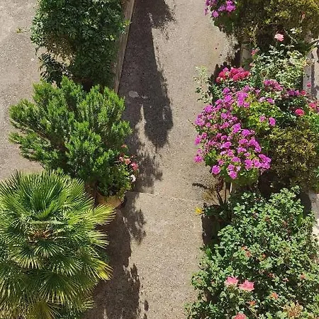 Apartment Casa Mare E Monti